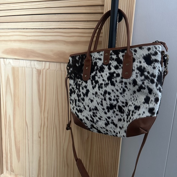 Cowhide Purse - Picture 3 of 3
